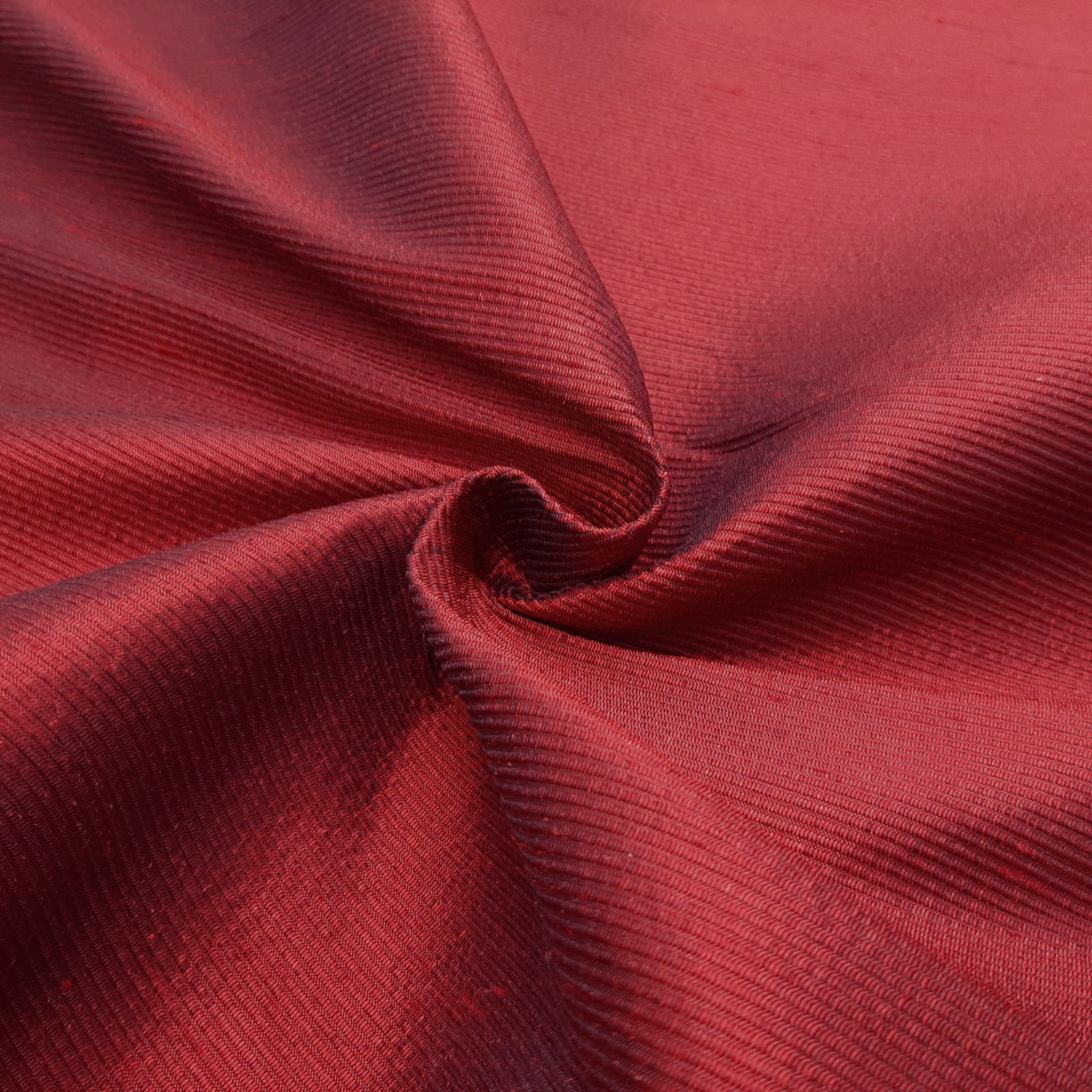 Sahco® B069 - Tejido para tapicería y decoración - 100% seda - Ruby