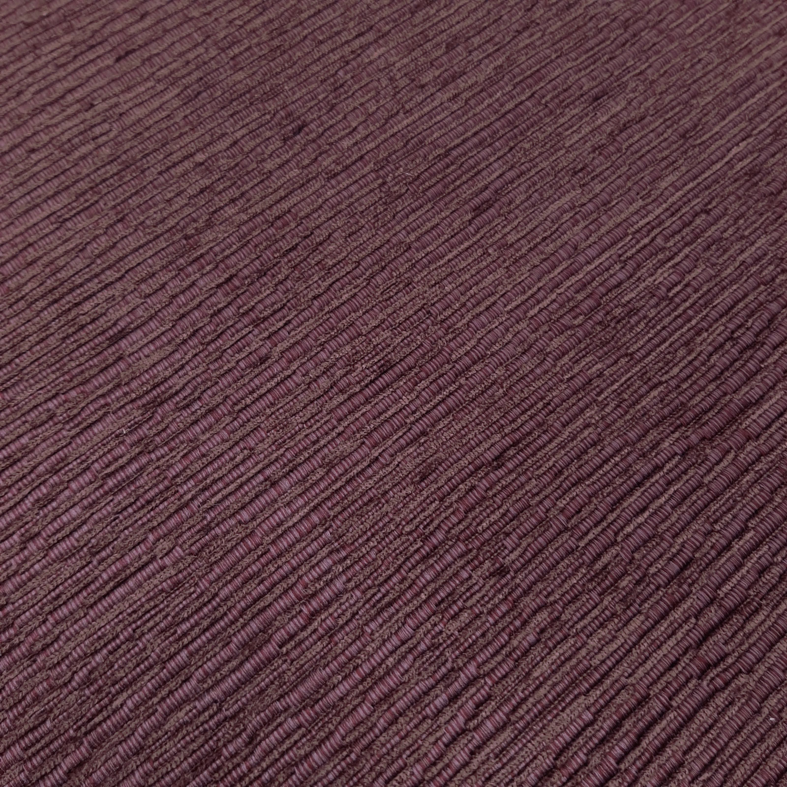 Sahco® Costes - tela de tapicería de diseño con seda – Berenjena